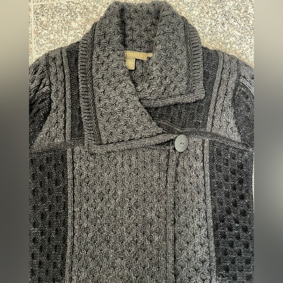 Inis Crafts Irish Wool Cardigan - Picture 8 of 11